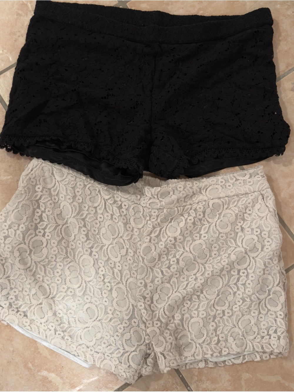 NY & Company Bundle Lace Overlay Shorts Duo - Black & Cream Size L & XL